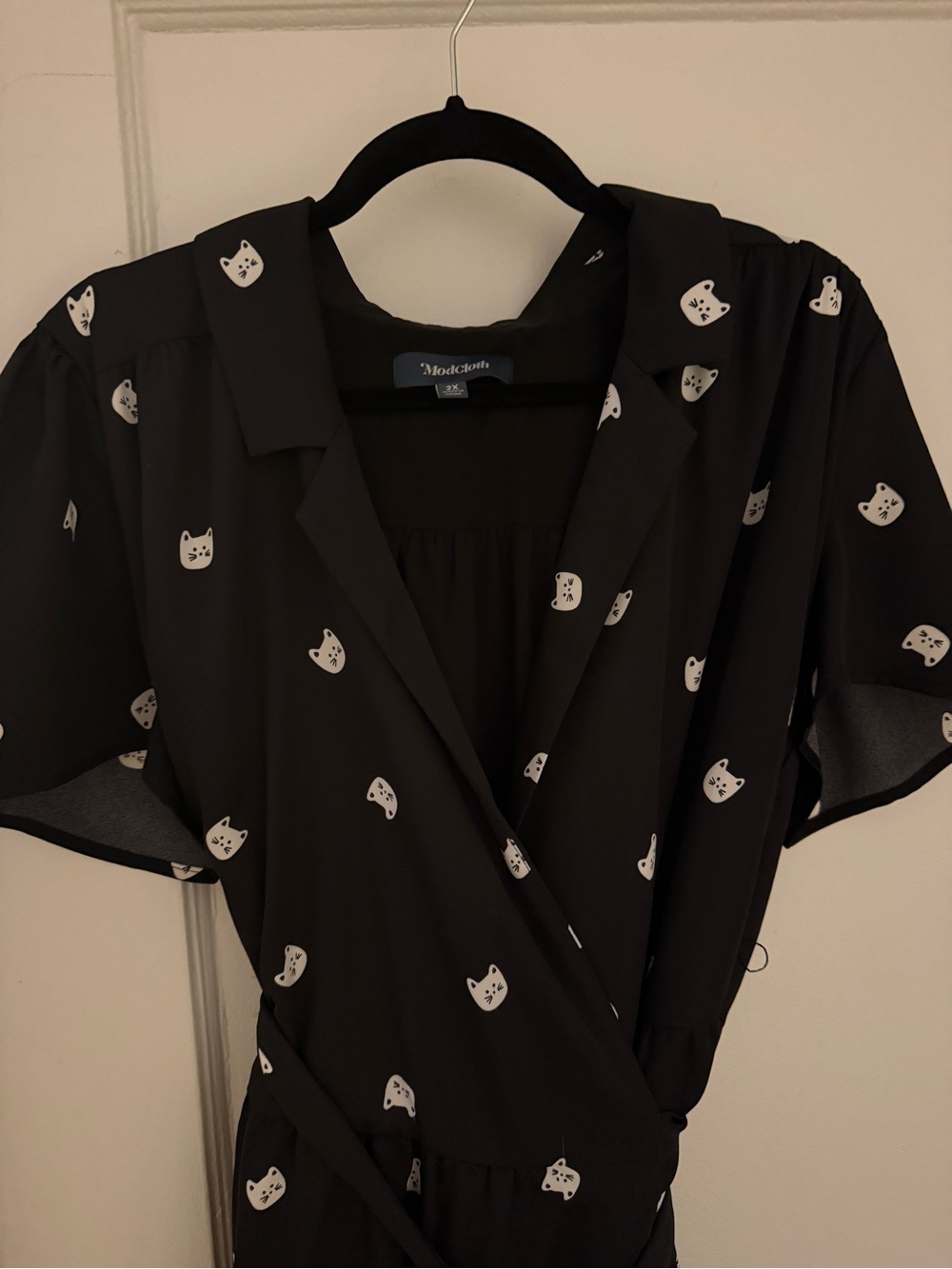 Modcloth - Cat Midi Wrap Dress - Black and White - 2XL-3XL - Picture 2 of 9
